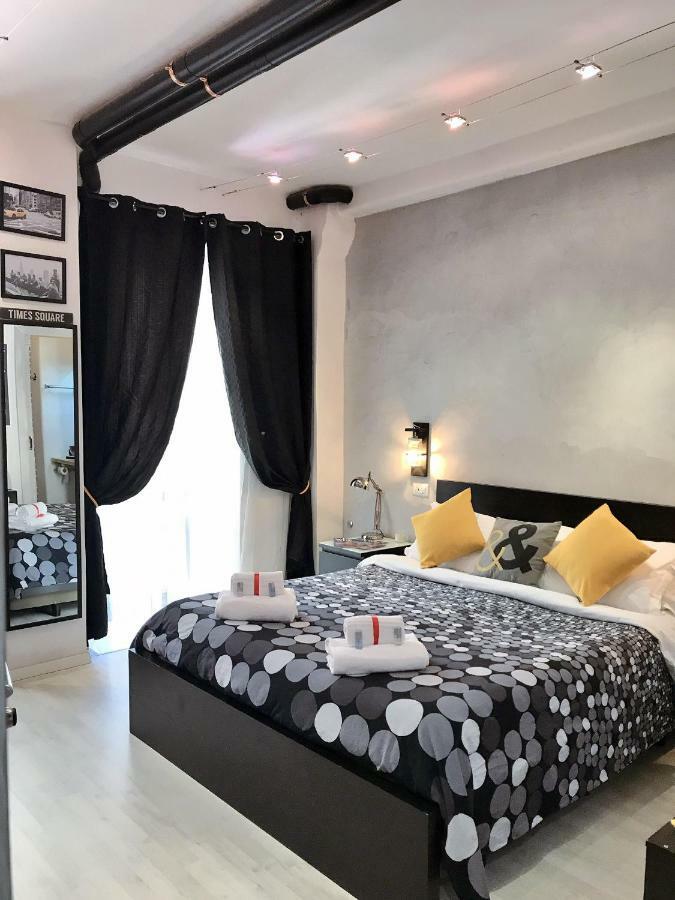Moonlight Inn Guesthouse Roma Ngoại thất bức ảnh