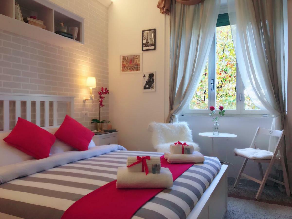 Moonlight Inn Guesthouse Roma Ngoại thất bức ảnh
