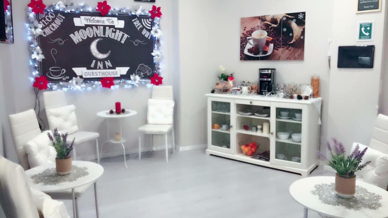 Moonlight Inn Guesthouse Roma Ngoại thất bức ảnh