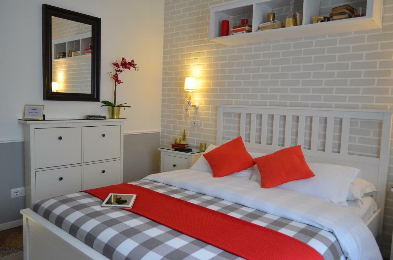 Moonlight Inn Guesthouse Roma Ngoại thất bức ảnh